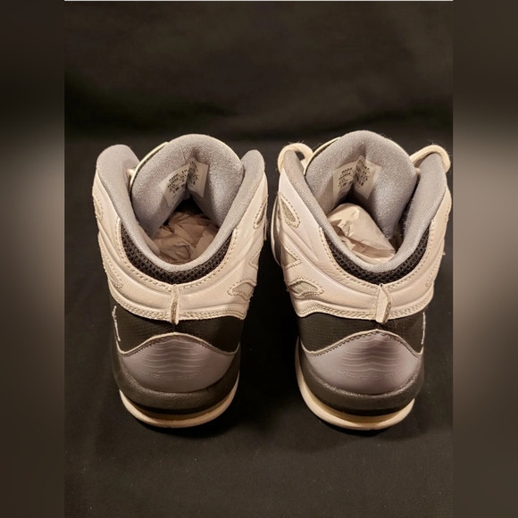 NIKE AIR JORDAN RAY ALLEN SCHOOLIN' 2009 BLACK /WHITE 364809-101 YOUTH SIZE 6.5Y - Picture 4 of 11